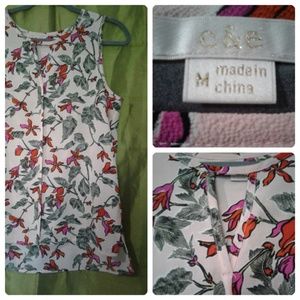 c&e sleeveless floral top